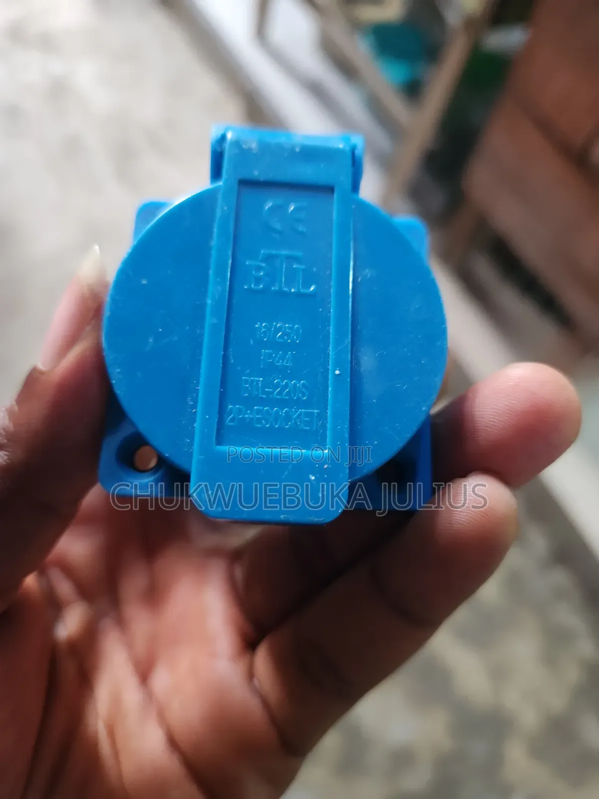 Blue Industrial Surface/Panel Mount Socket – Heavy Duty