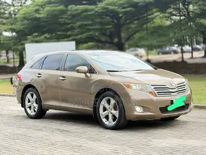 Toyota Venza V6 AWD 2011 Brown