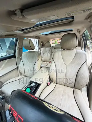 Toyota Venza V6 AWD 2011 Brown
