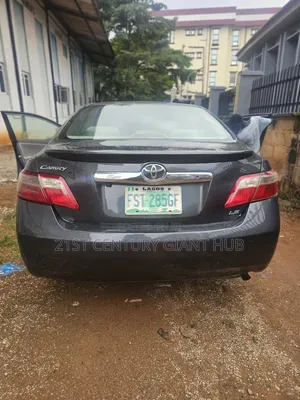 Toyota Camry 2008 Gray