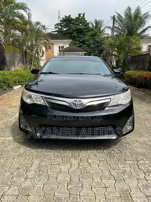 Toyota Camry XLE V6 4dr Sedan (3.5L 6cyl 6A) 2012 Black