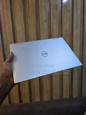 Laptop Dell Latitude 5320 2-in-1 1GB Intel Core i5 SSD 256GB
