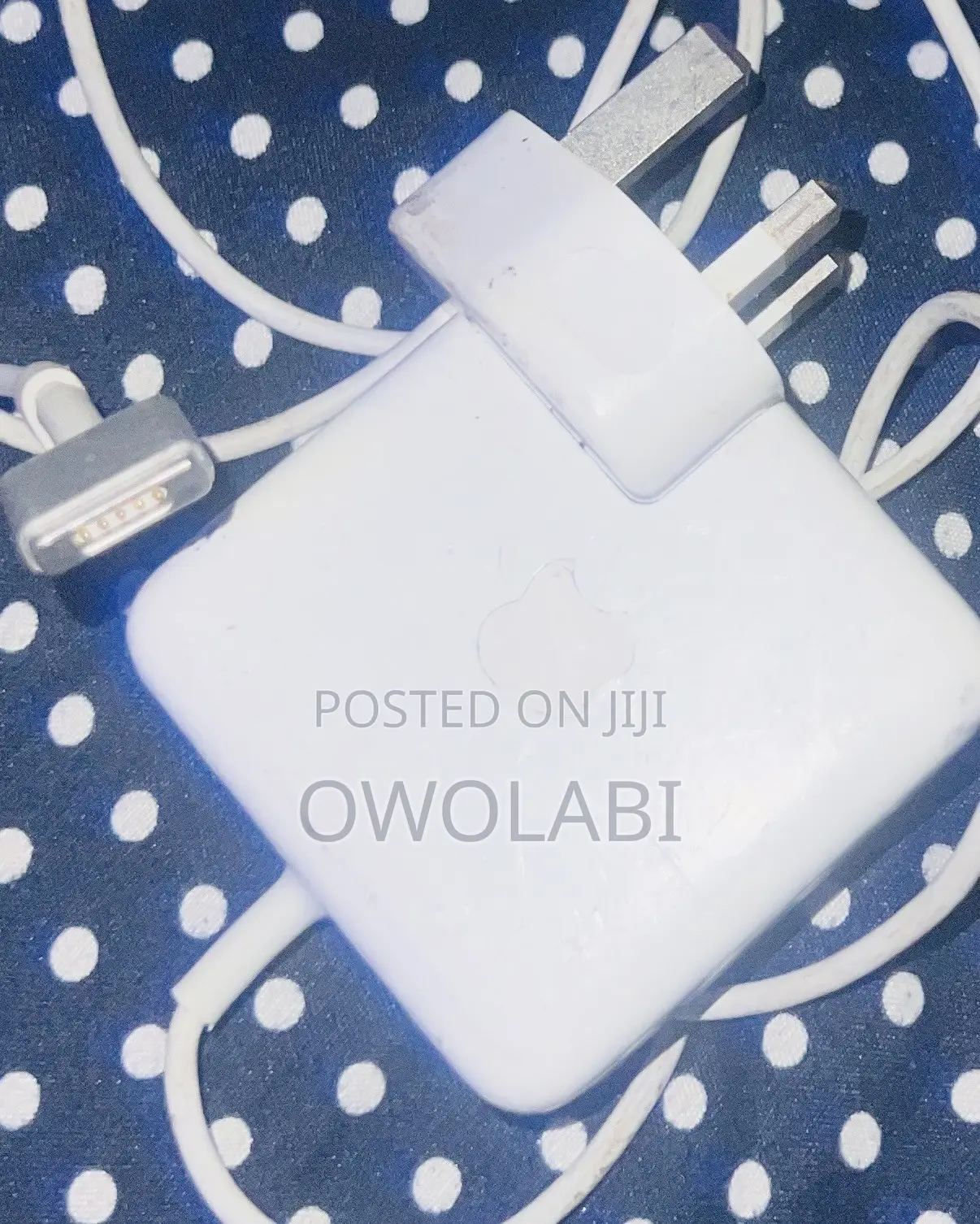 Complete MacBook Air 2017 Charger Available