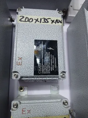 200 X 135 X 100 Enclosure Box