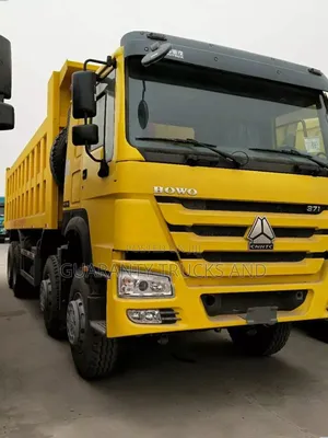 Direct Tokunbo Sinotruk Howo 8x4 12-Wheel Tipper / 45-Ton Dump Truck