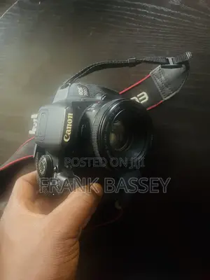 Neatly Used Canon 700D