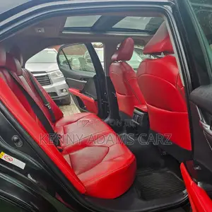 Toyota Camry XSE FWD (2.5L 4cyl 8AM) 2018 Black
