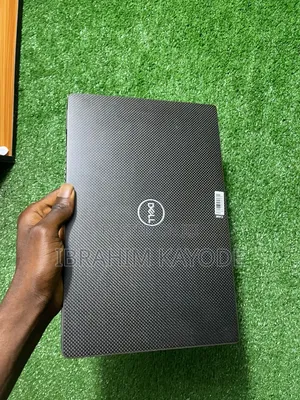 Laptop Dell Latitude 7410 8GB Intel Core i7 SSD 256GB