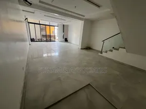 4bdrm Penthouse in In Secured Estste, Osborne Foreshore Estate for sale