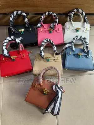 Ladies'stylish Handbags -New and Quality