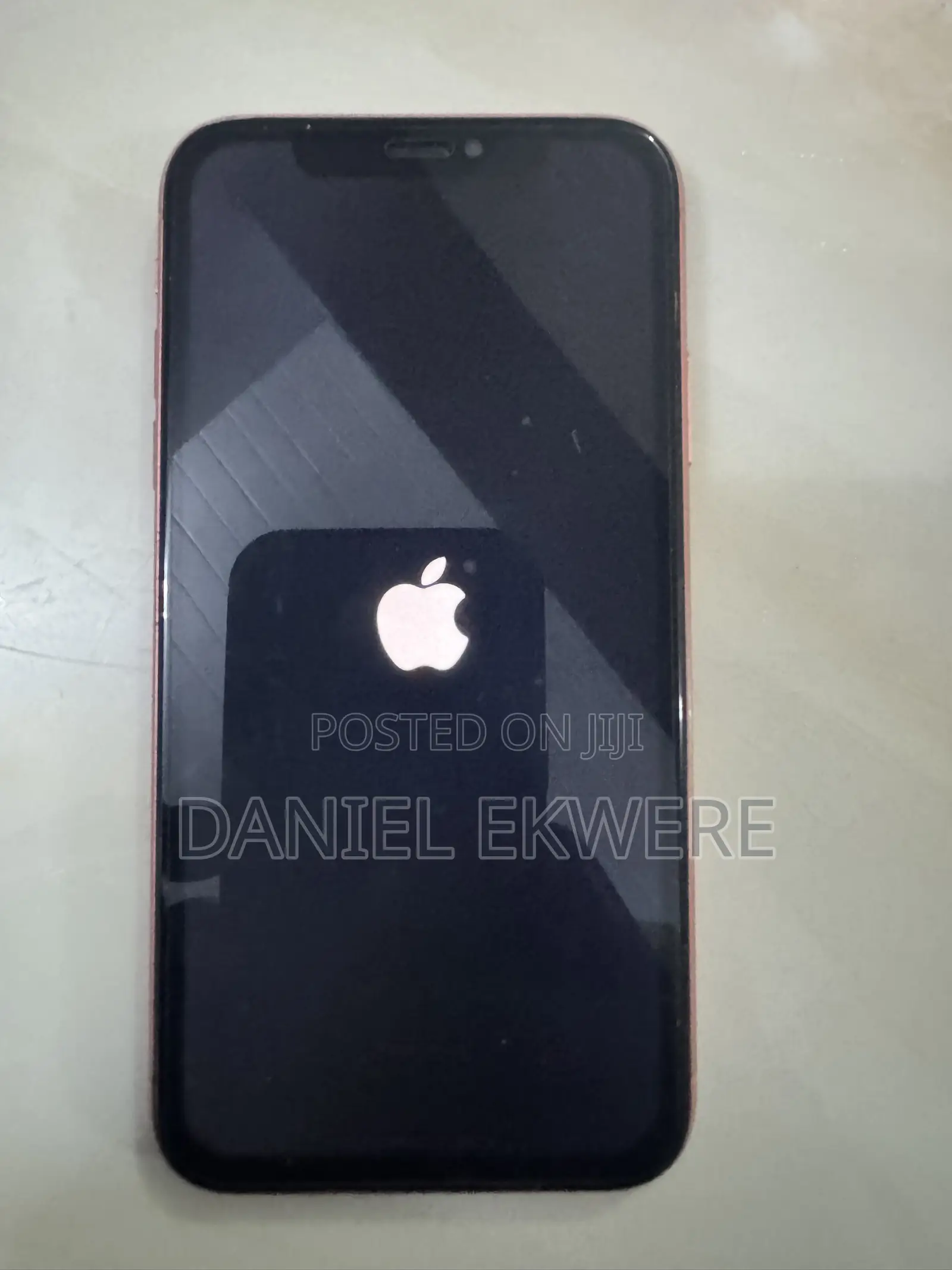 Apple iPhone XR 64 GB Pink