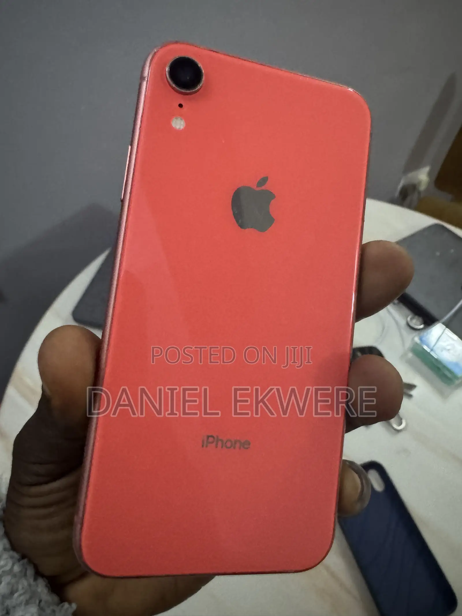 Apple iPhone XR 64 GB Pink