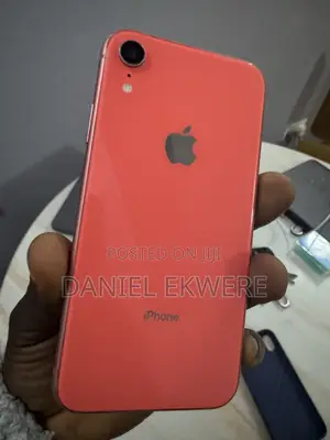 Apple iPhone XR 64 GB Pink
