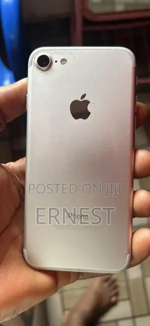 Apple iPhone 7 32 GB Silver