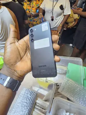 Samsung Galaxy S23+ 256 GB