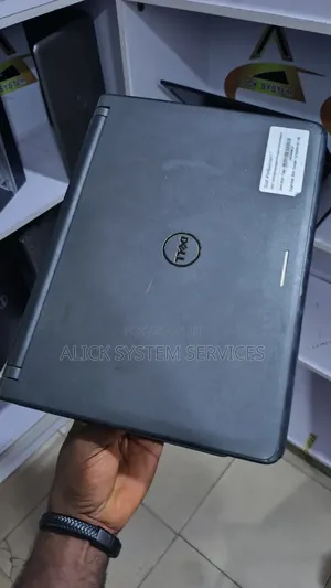 Laptop Dell Latitude 3450 8GB Intel Core i5 HDD+SSD 500GB