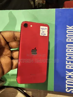 Apple iPhone SE (2022) 64 GB Red