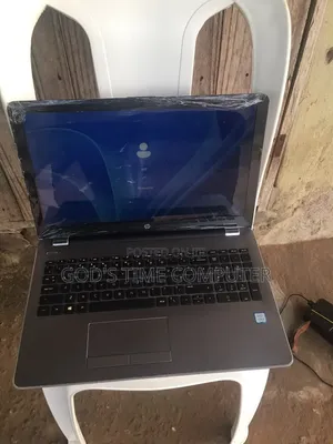 Laptop HP 250 G6 8GB Intel Core i5 SSD 256GB
