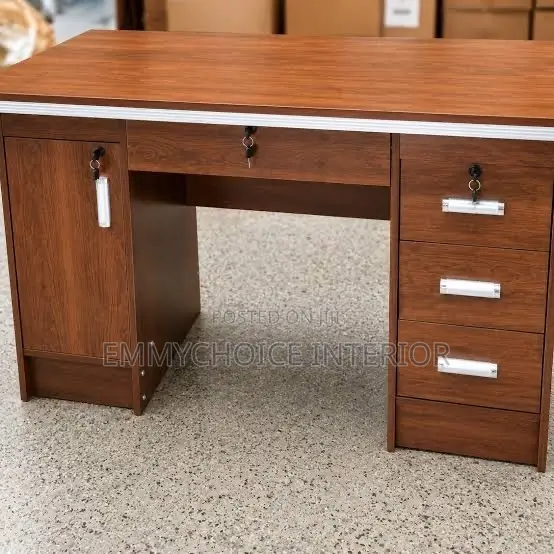 Standard Executive Office Desk With Lockable Drawers Cupboard