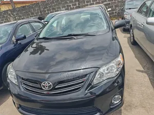 Toyota Corolla 2010 Black