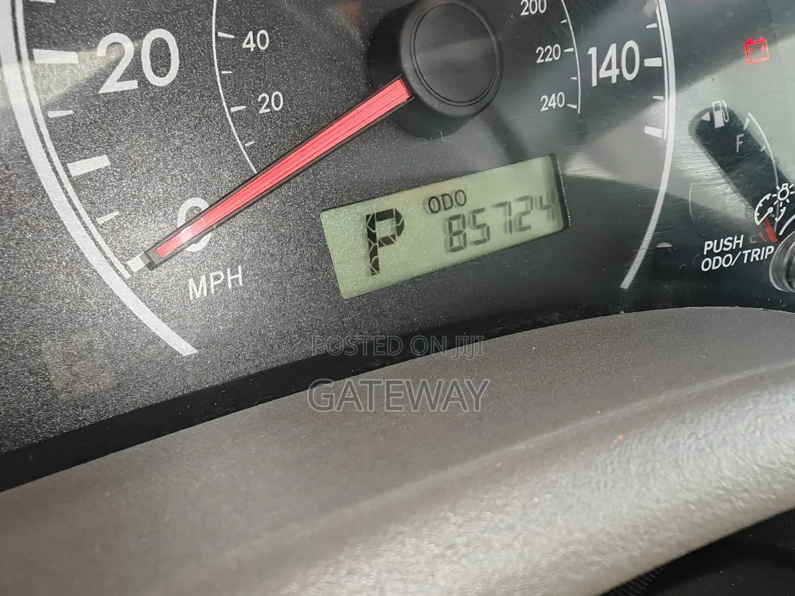 Toyota Corolla 2010 Gold