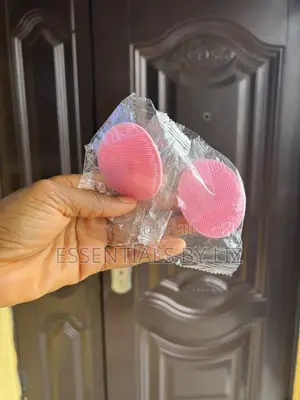 Silicon Face Scrub