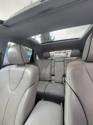 Toyota Venza 2010 White