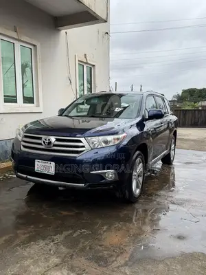 Toyota Highlander Limited 2012 Blue