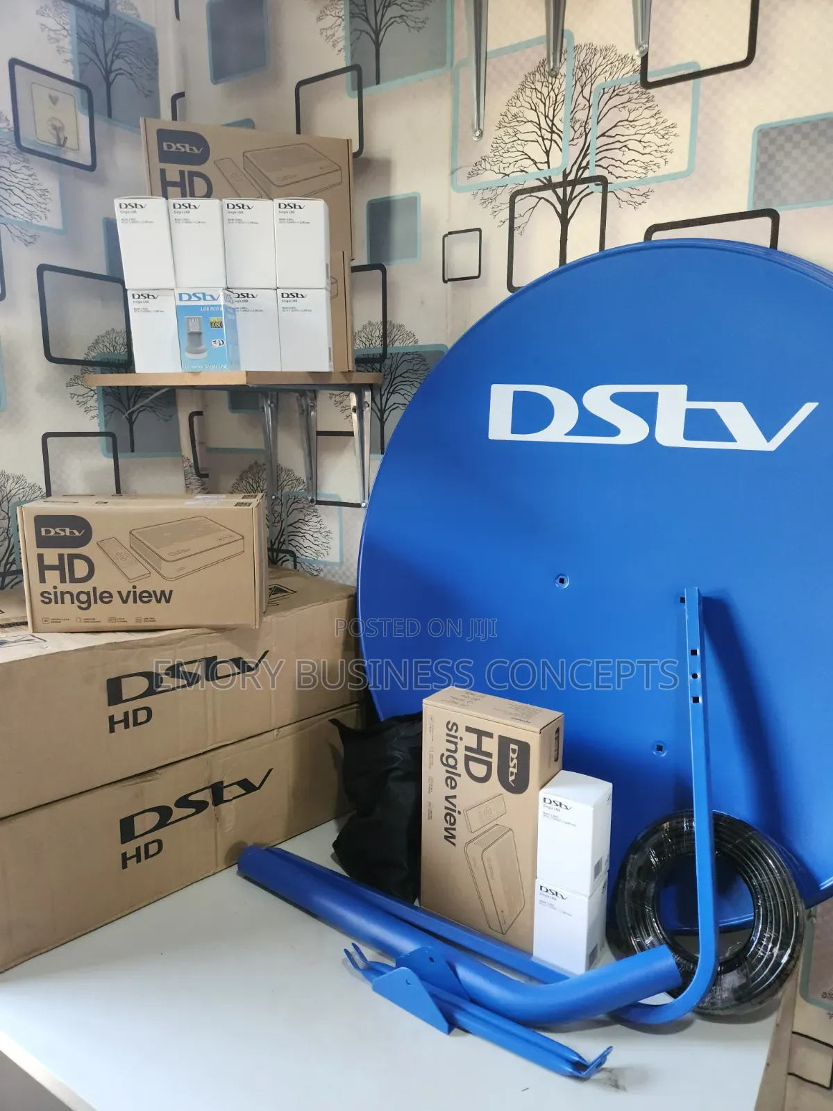 DSTV Complete Zapper Decorder + Dish Accesories