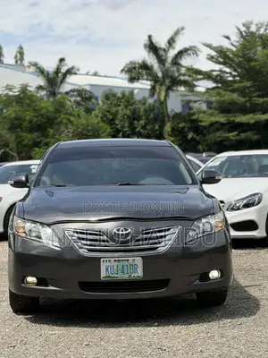Toyota Camry 2009 Gray