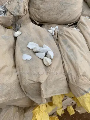 White Marble Stone Chipping