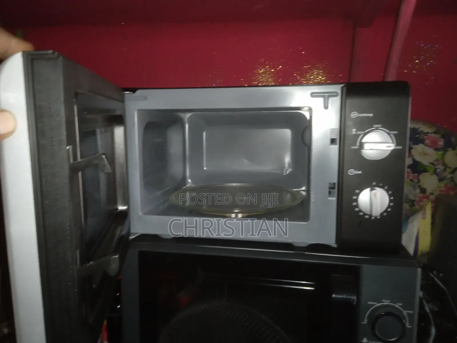 Privilege Microwave