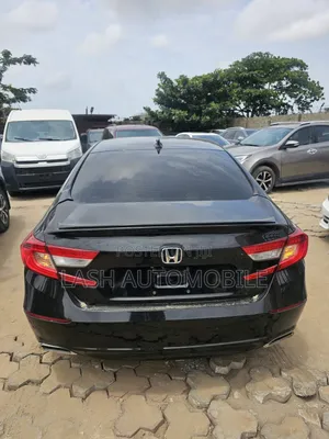 Honda Accord 2019 Black