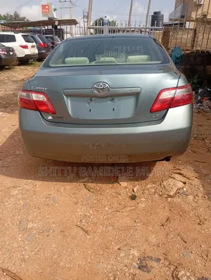 Toyota Camry 2009 Gray