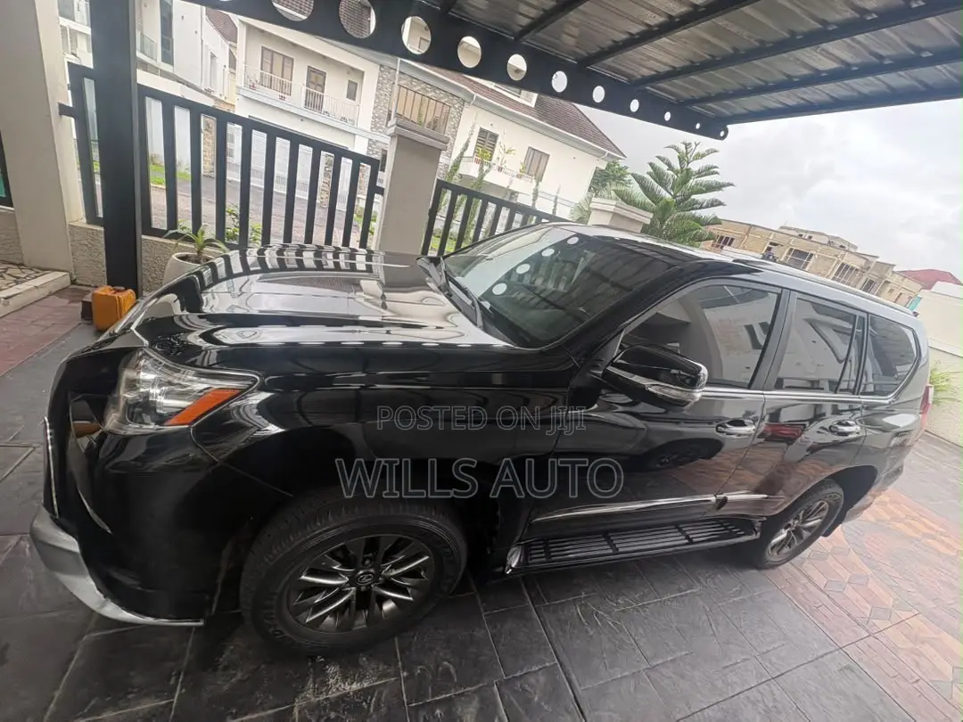 Lexus GX 2018 Black