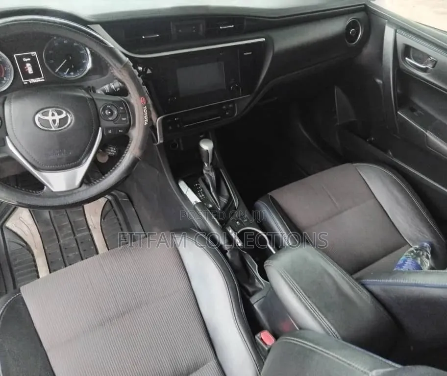 Toyota Corolla 2017 White