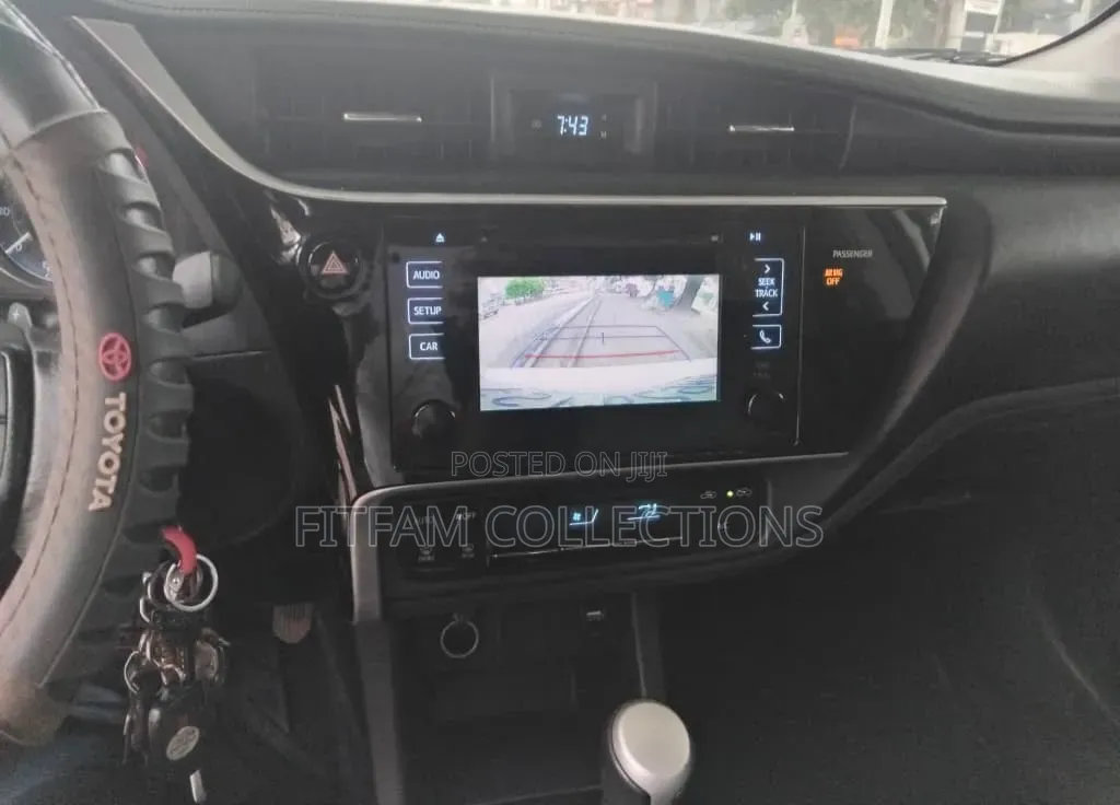 Toyota Corolla 2017 White