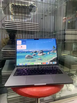 Laptop Apple MacBook Pro 2021 M1 32GB Apple M1 Pro SSD 512GB