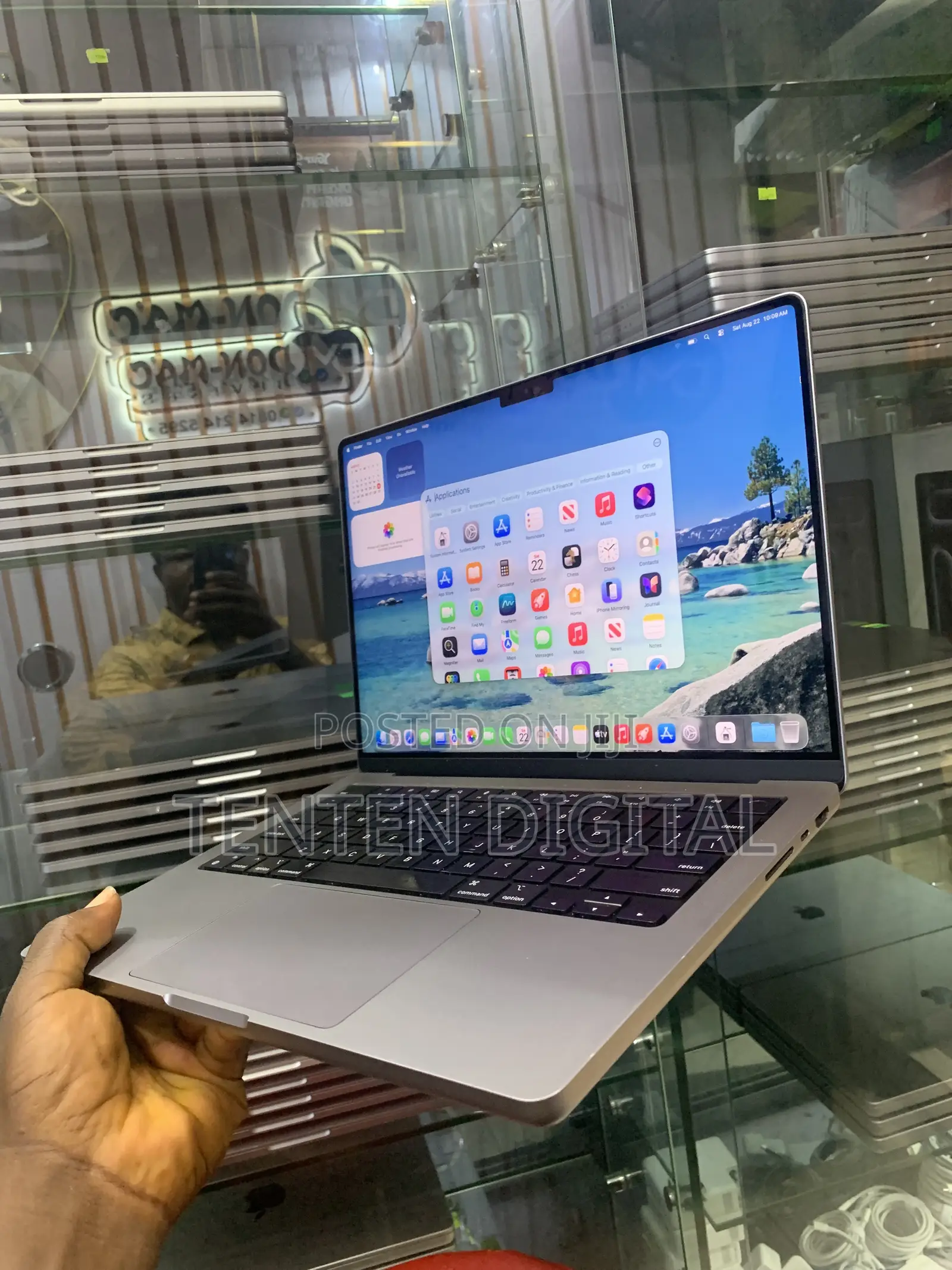 Laptop Apple MacBook Pro 2021 M1 32GB Apple M1 Pro SSD 512GB