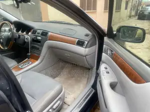 Lexus ES 330 2005 Blue