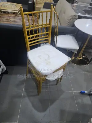 Classic Gold Chiavari Event Chair With Cushion