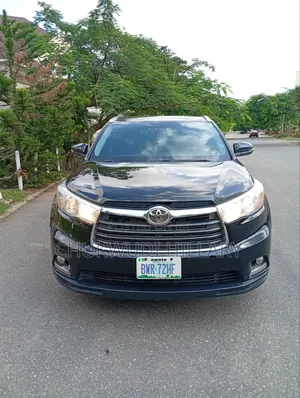 Toyota Highlander 2016 Black