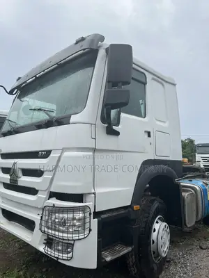 HOWO 6x4 Tractor 2022 White