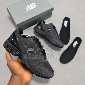 New Balance 1906 Fantomfit ‘Black Cement Castlerock” Sneakers