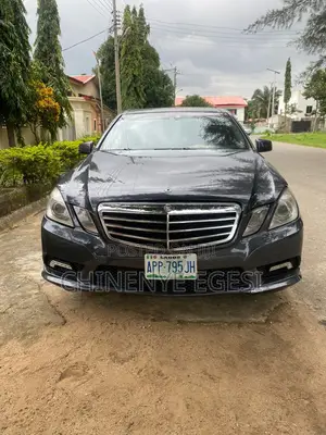 Mercedes-Benz E350 2011 Gray