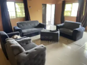 Used Sets of Chairs