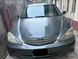 Toyota Camry 2005 Green