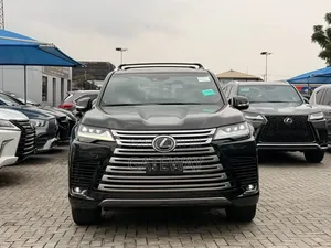 Lexus LX 600 2023 Black
