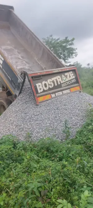 20tons of Granite and Sharp Sand