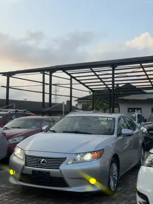 Lexus ES 350 FWD 2013 Silver
